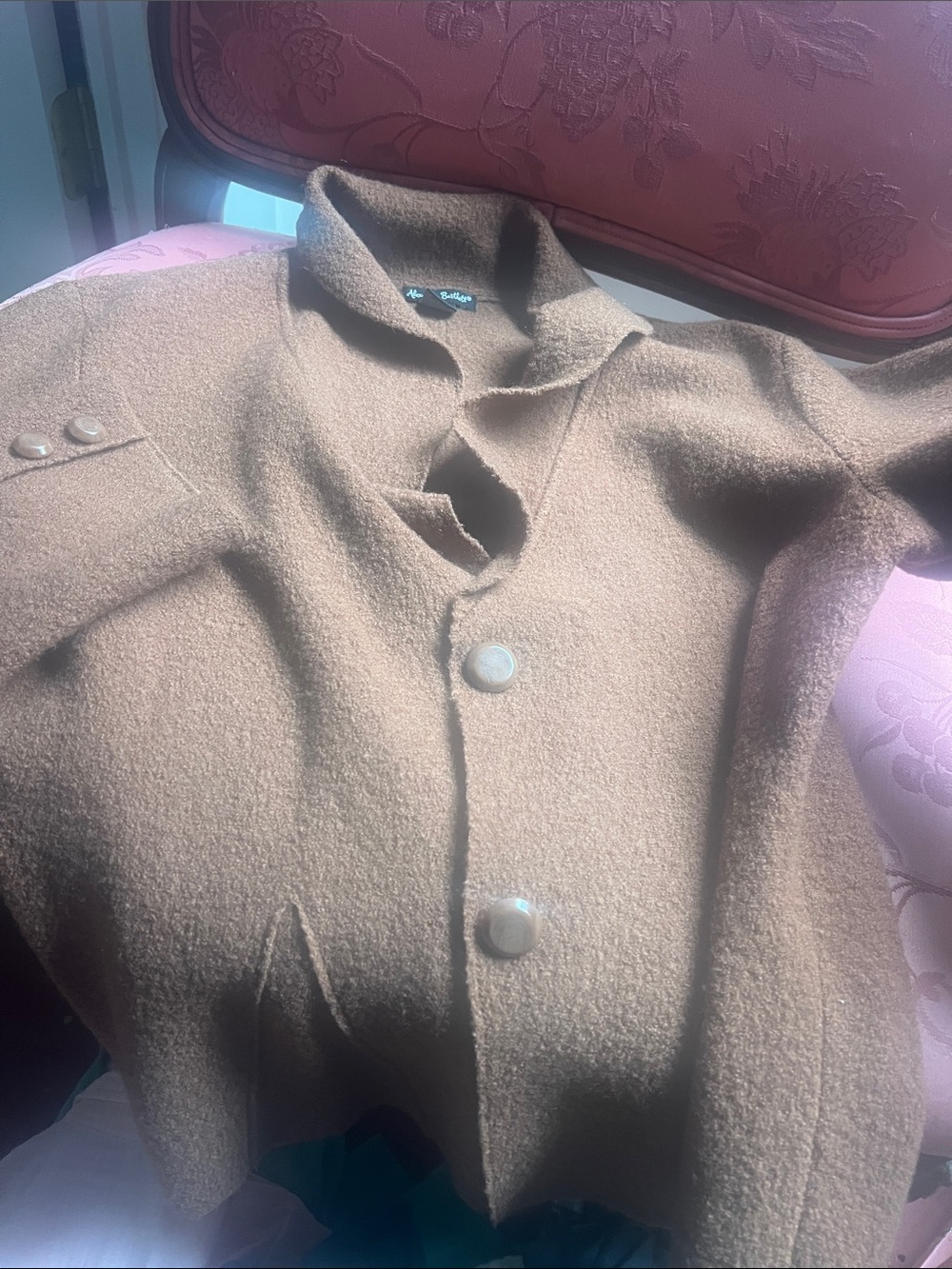 Gorgeous brown pure wool autumn jacket